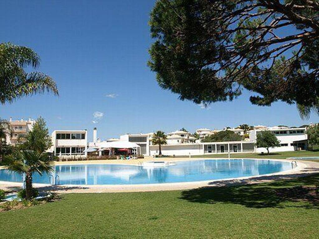 Sunny Apartment Al-Sakia, Quarteira, Vilamoura Esterno foto