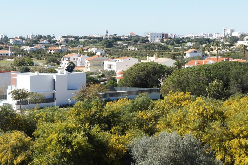 Sunny Apartment Al-Sakia, Quarteira, Vilamoura Esterno foto