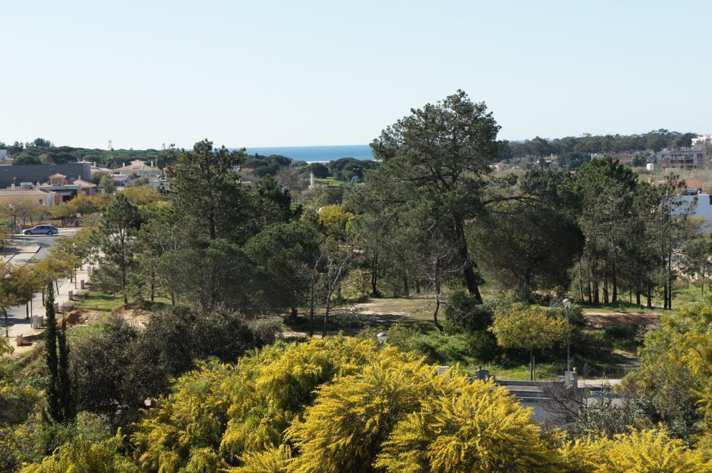 Sunny Apartment Al-Sakia, Quarteira, Vilamoura Esterno foto