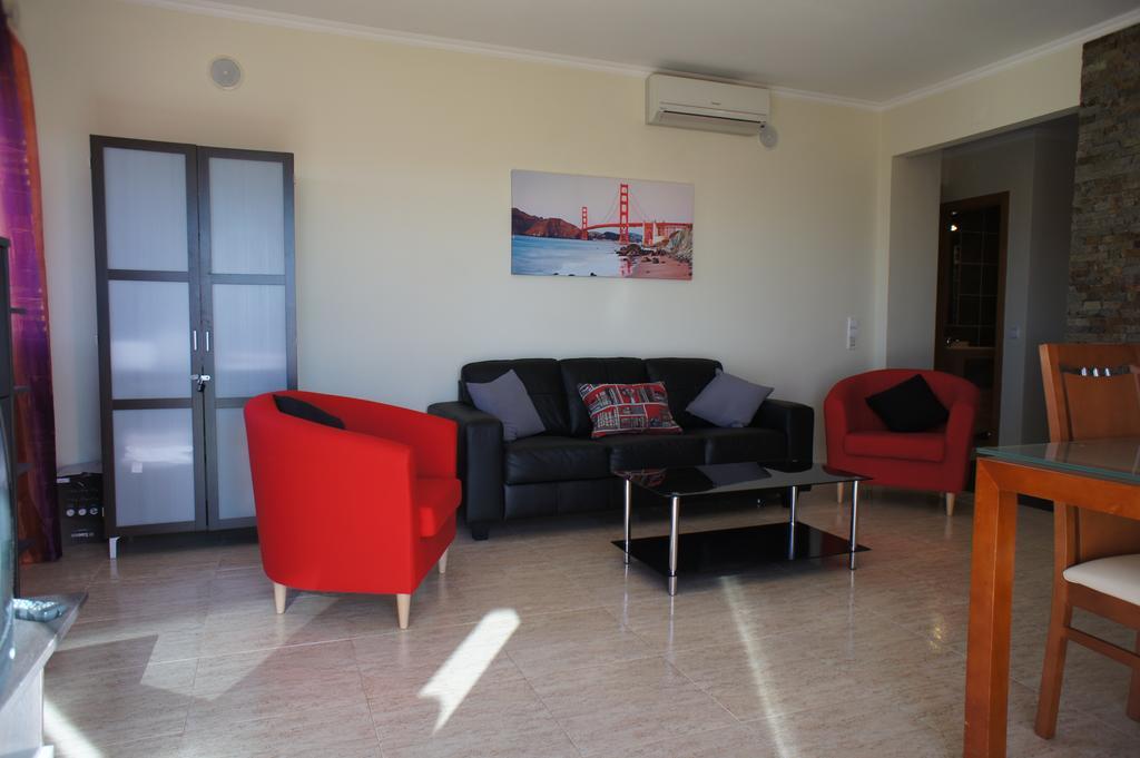 Sunny Apartment Al-Sakia, Quarteira, Vilamoura Esterno foto