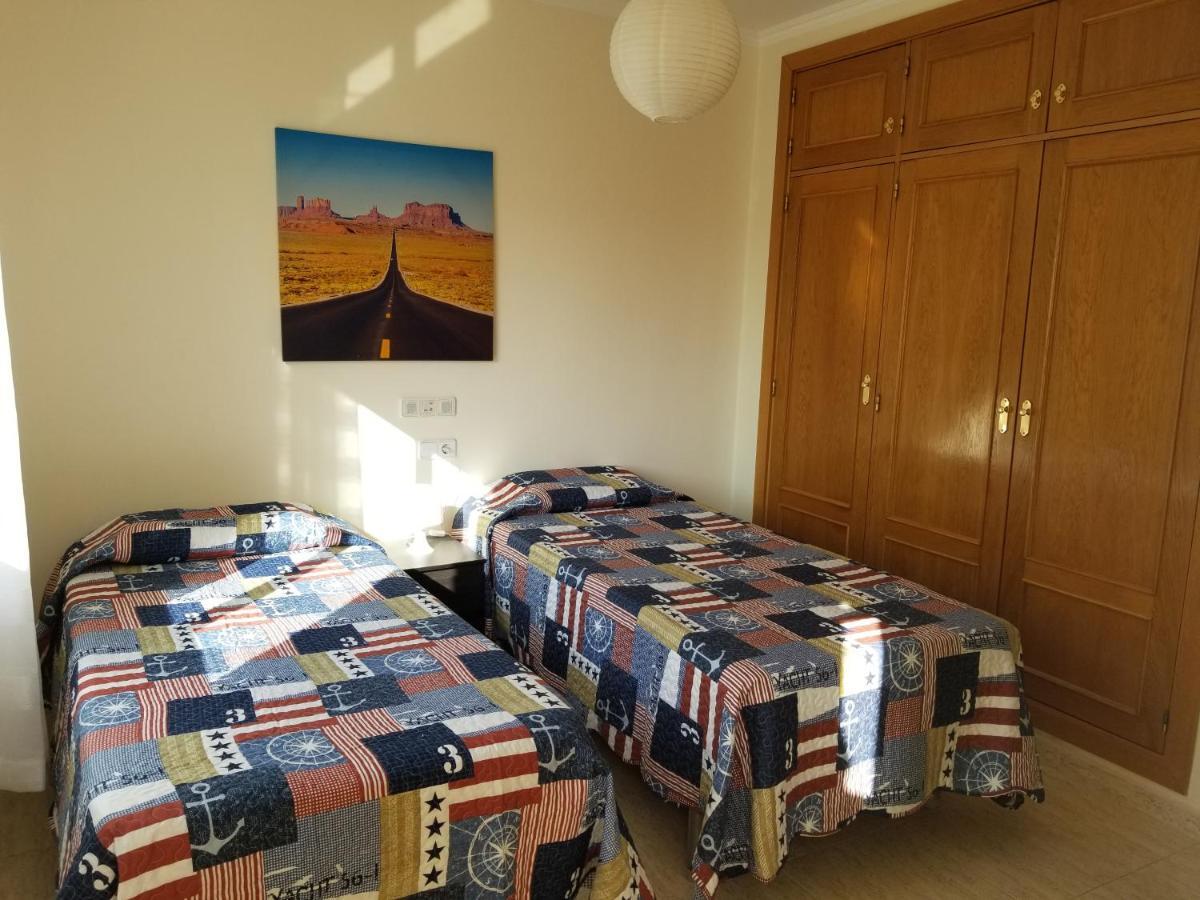 Sunny Apartment Al-Sakia, Quarteira, Vilamoura Esterno foto