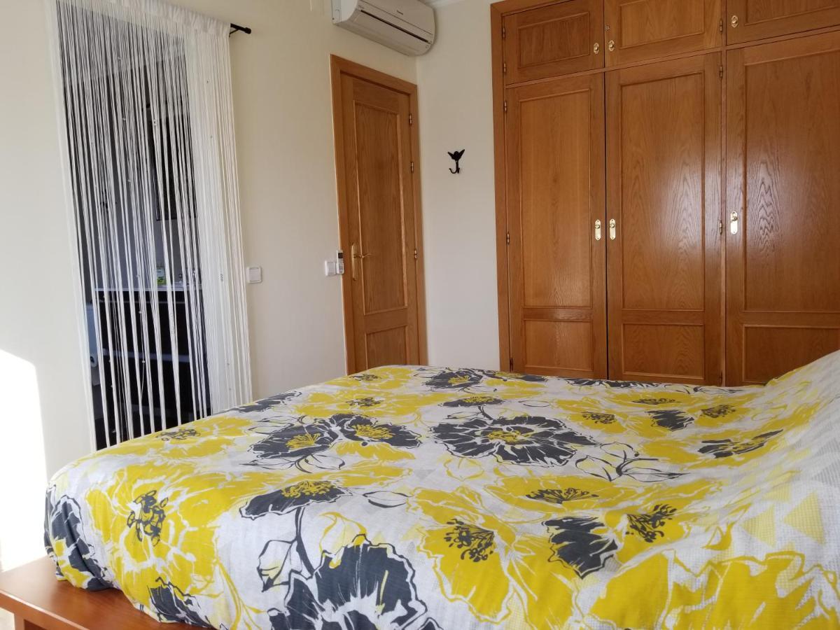 Sunny Apartment Al-Sakia, Quarteira, Vilamoura Esterno foto