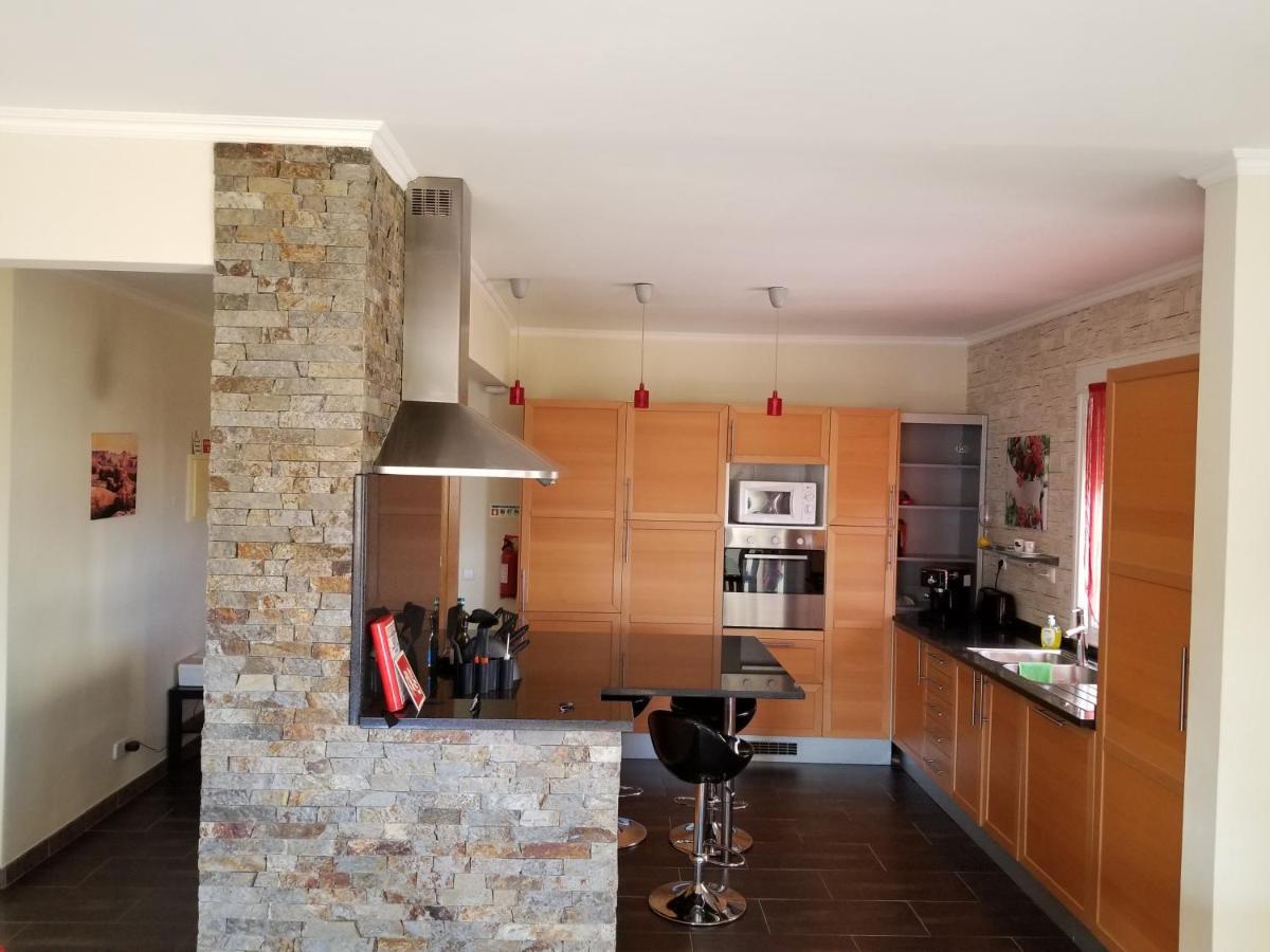 Sunny Apartment Al-Sakia, Quarteira, Vilamoura Esterno foto