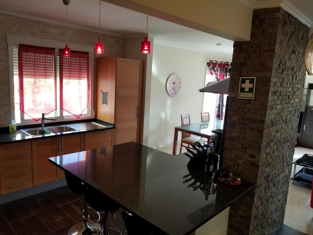 Sunny Apartment Al-Sakia, Quarteira, Vilamoura Esterno foto